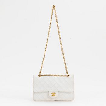 Chanel, väska, "Classic medium Double Flap Bag", år 1996.