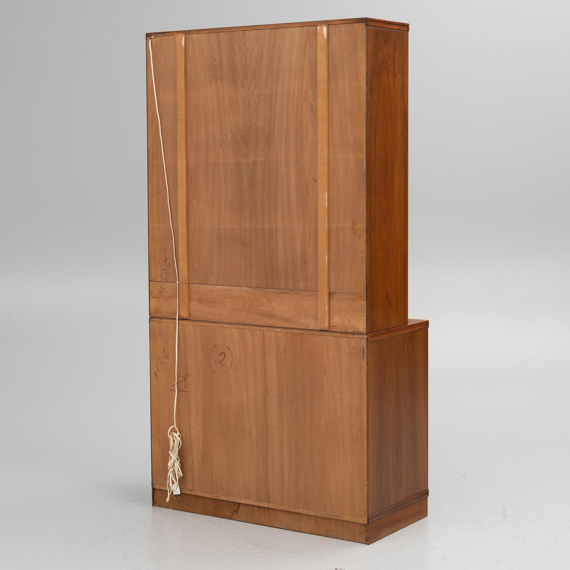 Yngve Ekström, Cabinet “Krus”, Westbergs möbler, Tranås.