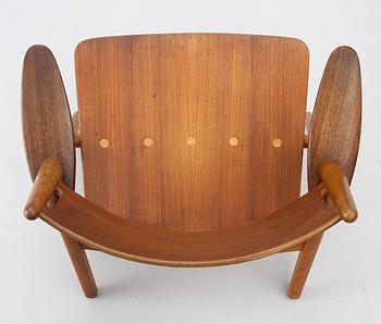 Hans J. Wegner, ett par, fåtöljer, "CH28", Danmark, 1960-tal.