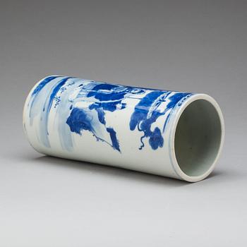 PENSELVAS, porslin, Kina, 1800/1900-tal.