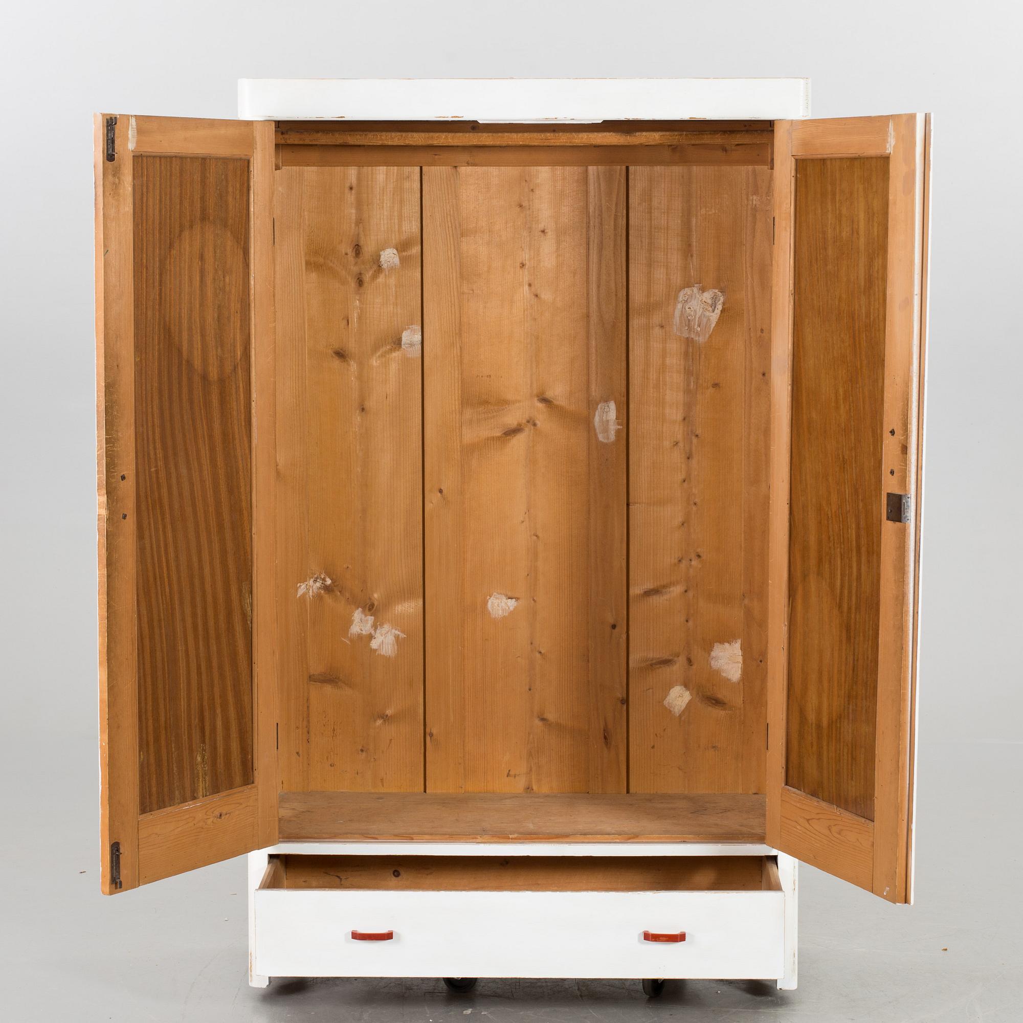 A CUPBOARD, first half of the 20th century,