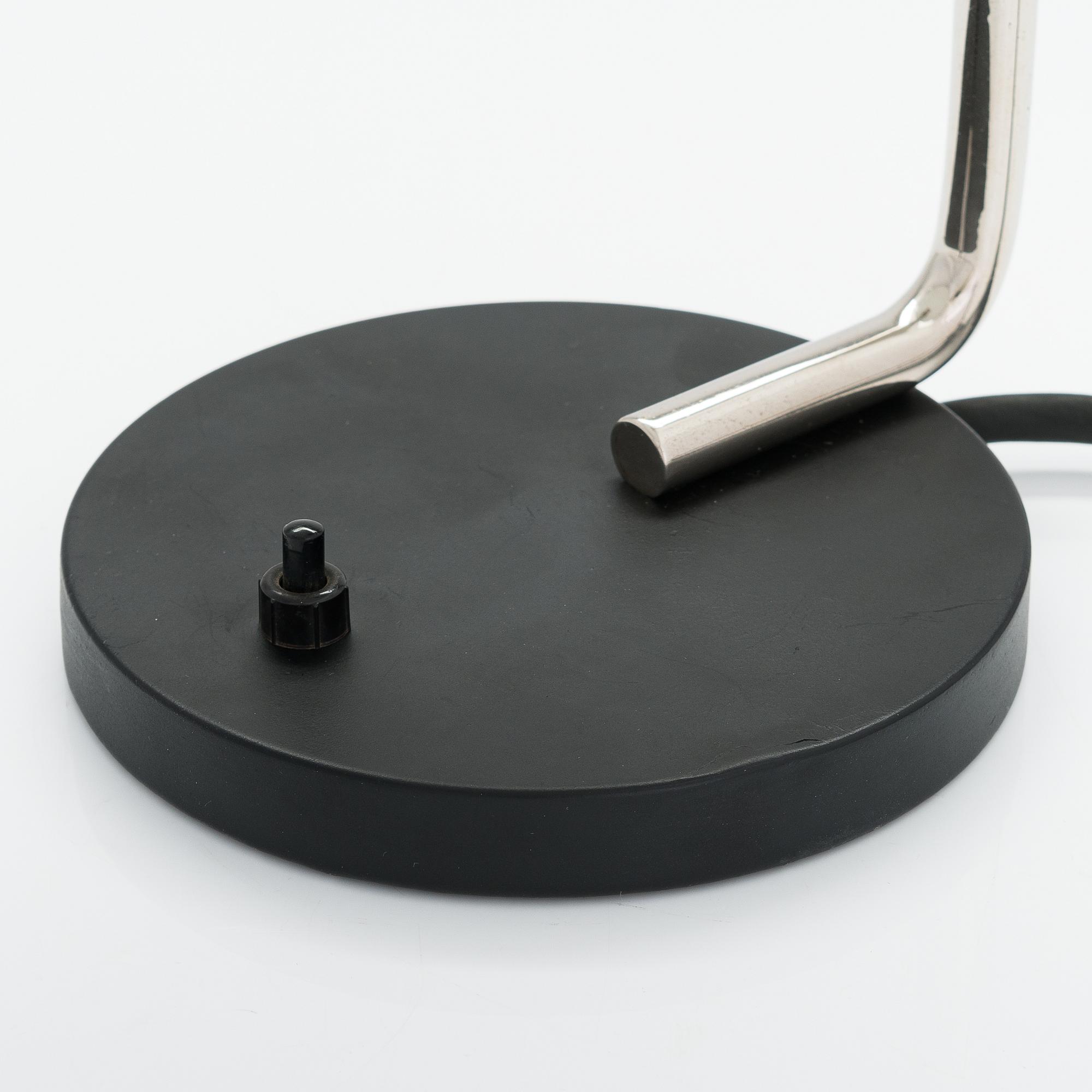 Paavo Tynell, bordslampa, modell 5310, Taito 1930-tal.