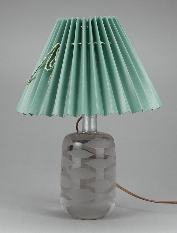 BORDSLAMPA, glas, 1900-talets mitt.