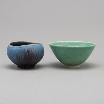 GUNNAR NYLUND, two stoneware bowls from Rörstrand.