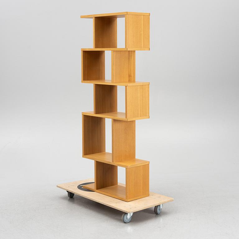 Terence Conran, bokhylla, "Balance", 2008.