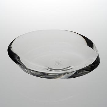 An art glass dish by Tapio Wirkkala, 3860. Iittala, mid 1950s.