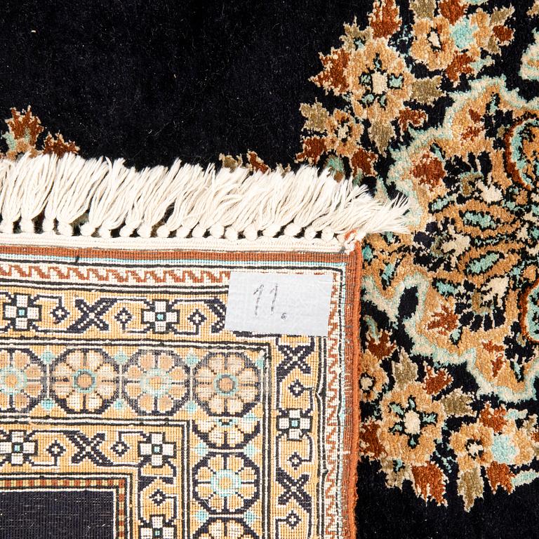 Ghom silk rug old/semi-antique approximately 131x78 cm.