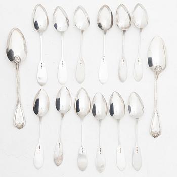 A set of Swedish silver spoons, Haparanda 1904-1906 (14 pieces).