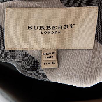 KLÄNNING, Burberry, storlek 40.