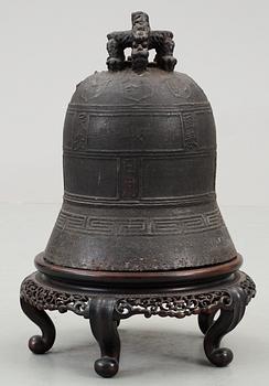 A large bronze temple bell, presumably Ming dynasty.