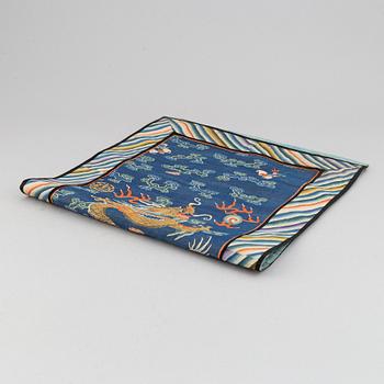 A Chinese textile, Qing dynasty, early 20th century.