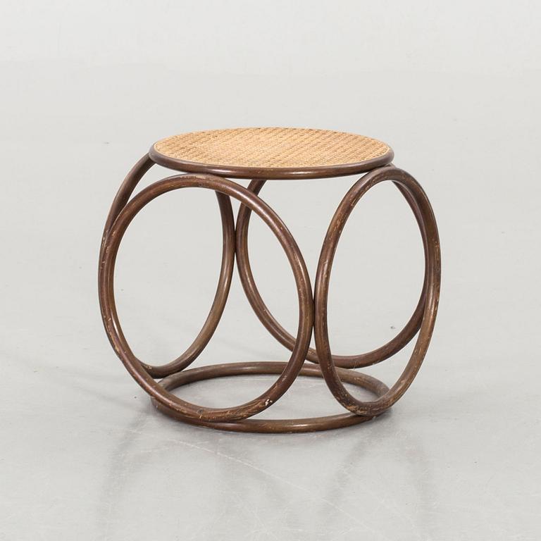A THONET STYLE BENTWOOD FOOT STOOL.