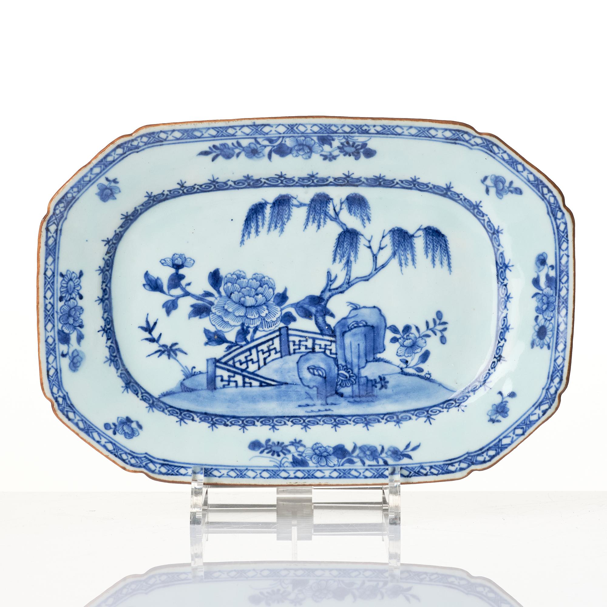 Two blue and white serving dishes, Qing dynasty, Qianlong (1736-95).