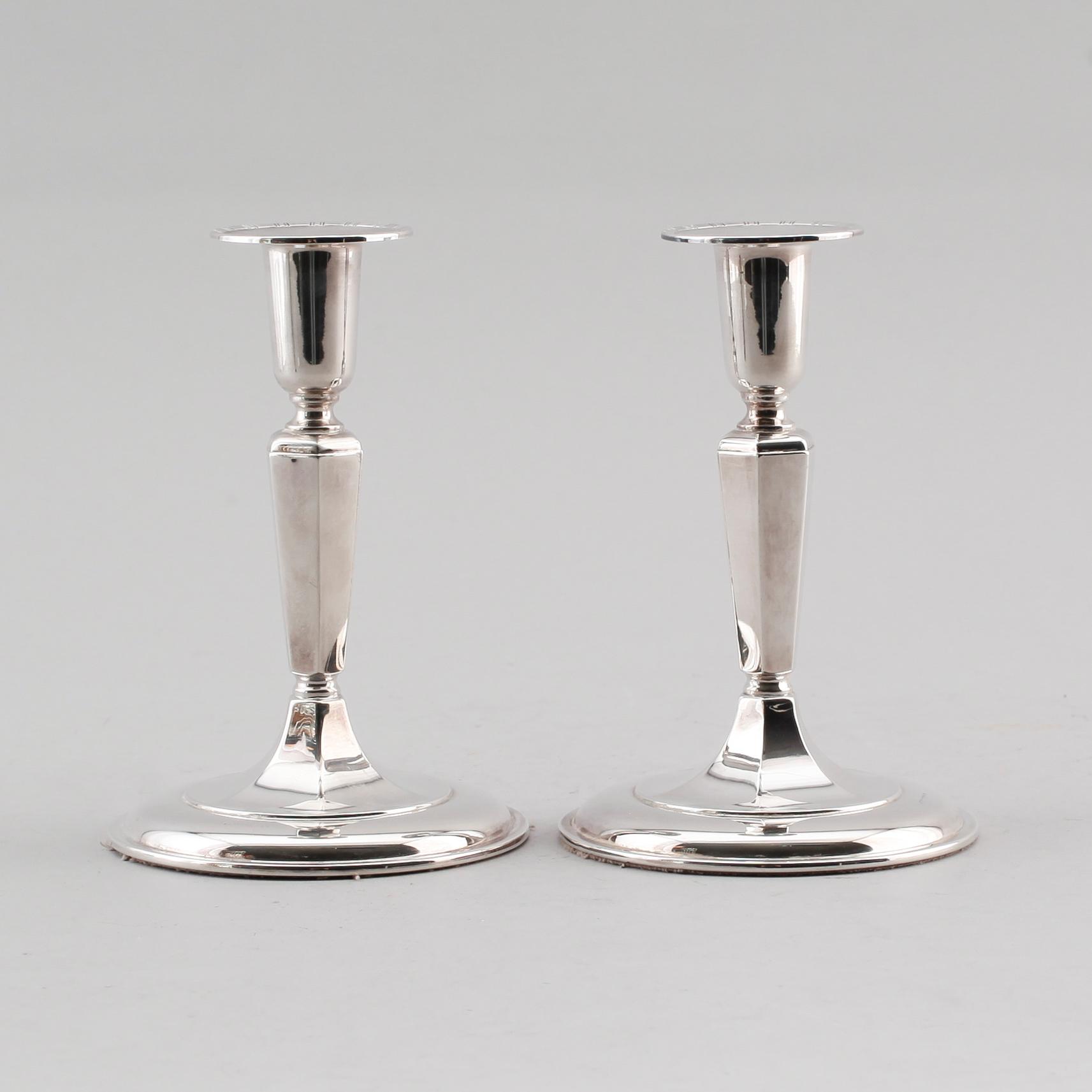 LJUSSTAKAR, 1 par, silver, Göteborg 1958.