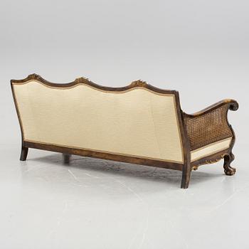 SOFFA, Chippendalestil, 1940-/50-tal. Möjligen Svängsta Stilmöbler.