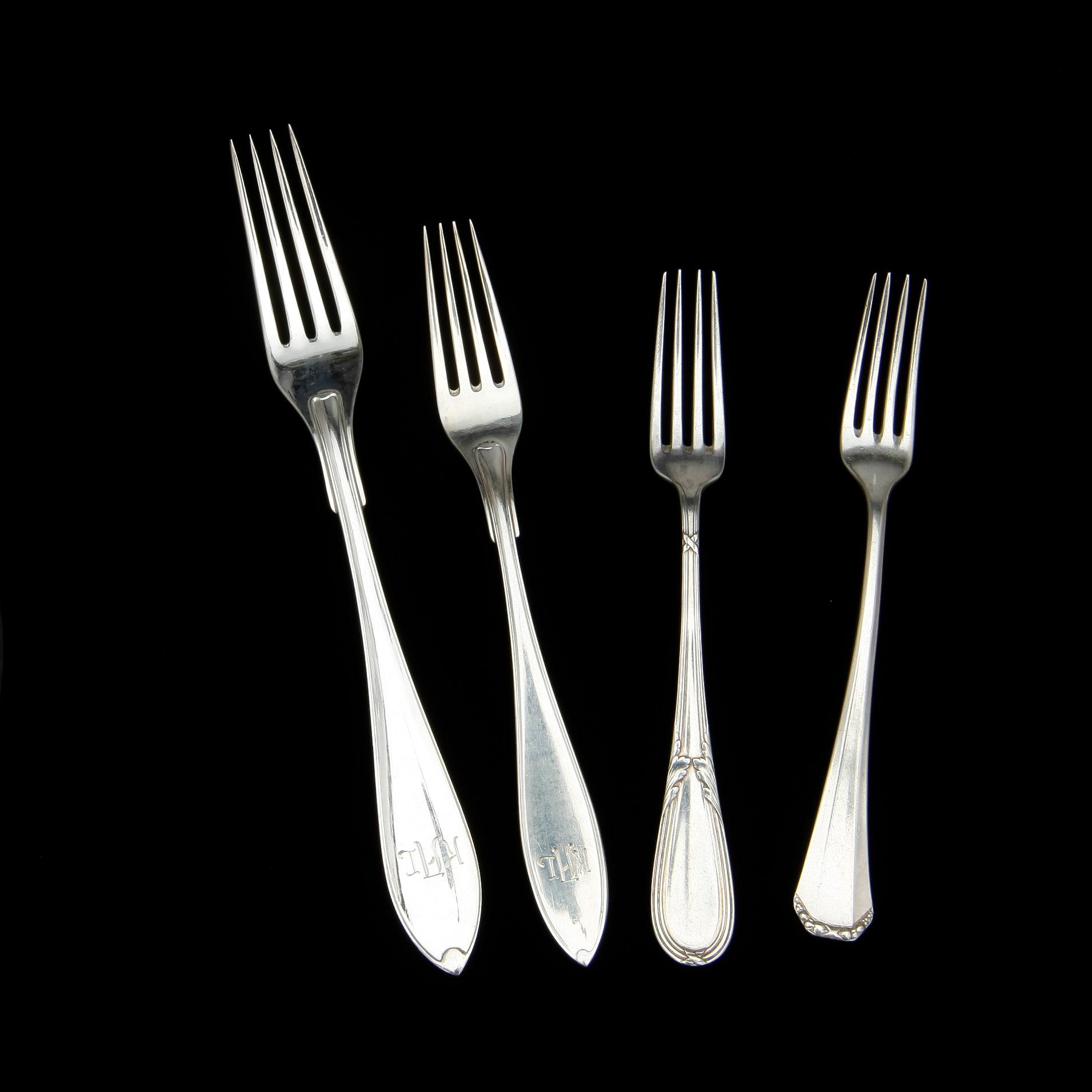 BESTICKPARTI, ca 95 delar, silver, mest Sverige och 1900-tal. Tot ca 3000 gram.