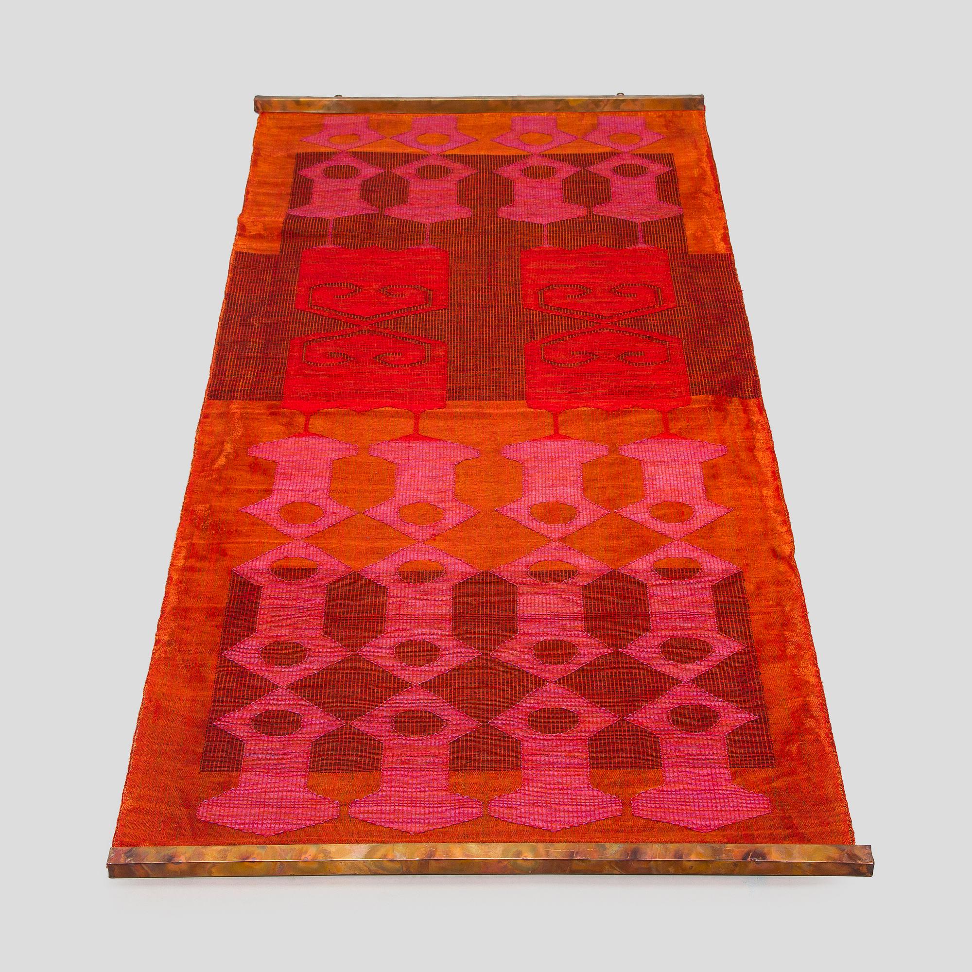 Viena Mertsalmi, tapestry, signed and dated 1968.