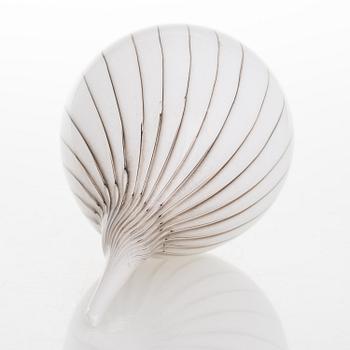 OIVA TOIKKA, a glass sculpture signed O. Toikka Nuutajärvi.