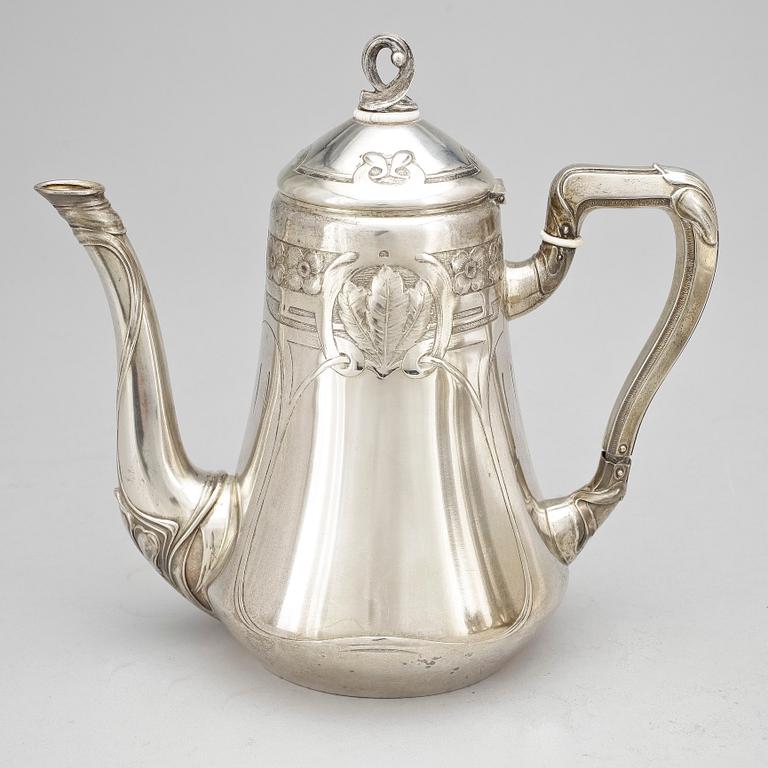 PARTI SERVISDELAR, 3 + 1 delar, silver, bl a CG Hallbergs Guldsmeds AB, Stockholm, 1912. Totalvikt ca 1309 g.