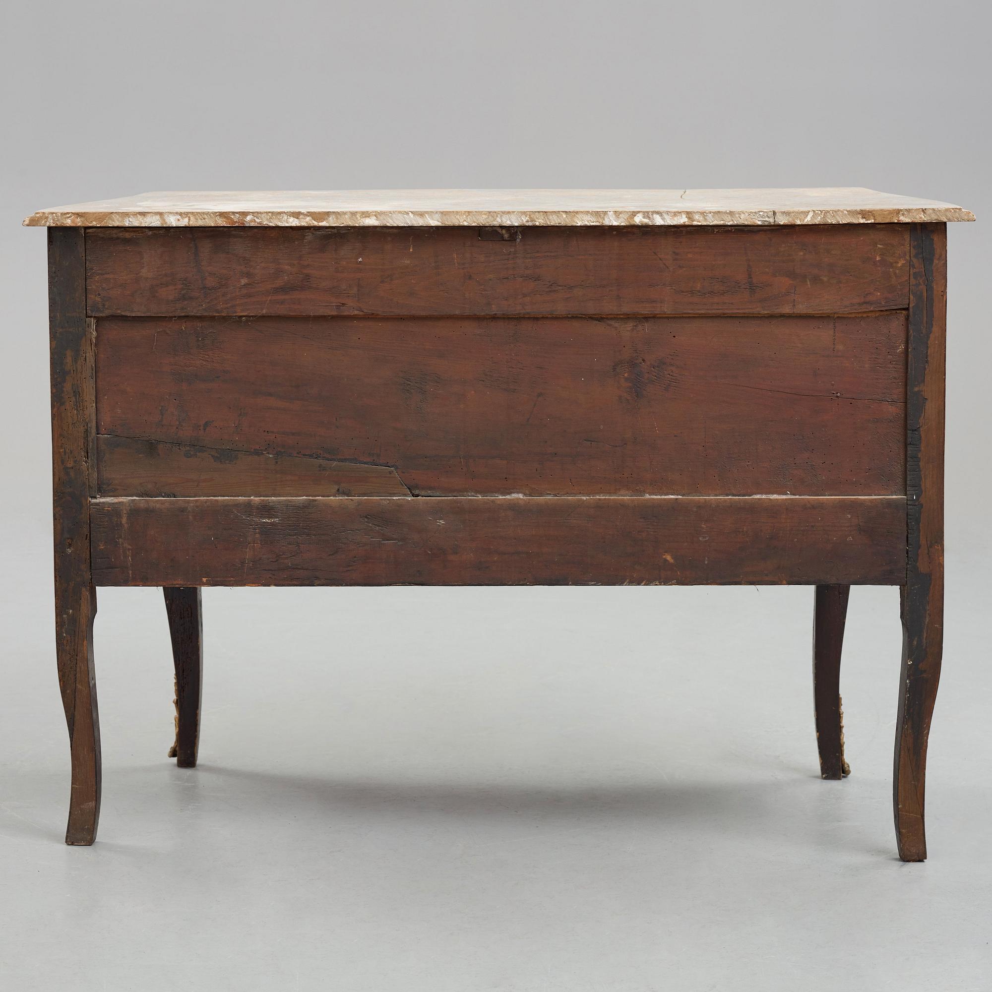 A French Louis XV 18th century commode.