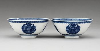 A pair of blue and white bowls, Qing dynasty, Yongzheng (1723-35), with Xuande four character mark.