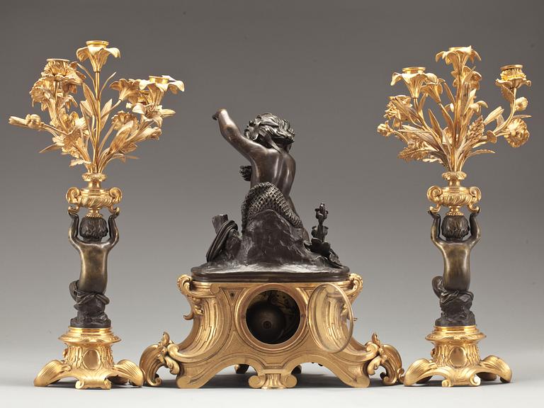 BORDSGARNITYR, 3 delar, ny-Louis XV, omkring 1900.