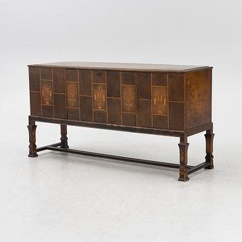 Sideboard, Svenska Möbelfabrikerna, Bodafors, Swedish Grace, 1920-tal.