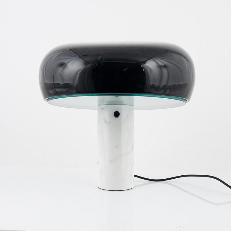 Achille Castiglioni, & Pier Castiglioni, bordslampa, "Snoopy", Flos, Italien.