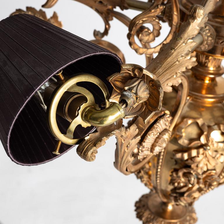 Chandelier, Oscarian, Otto Meyer & Co., circa 1900.