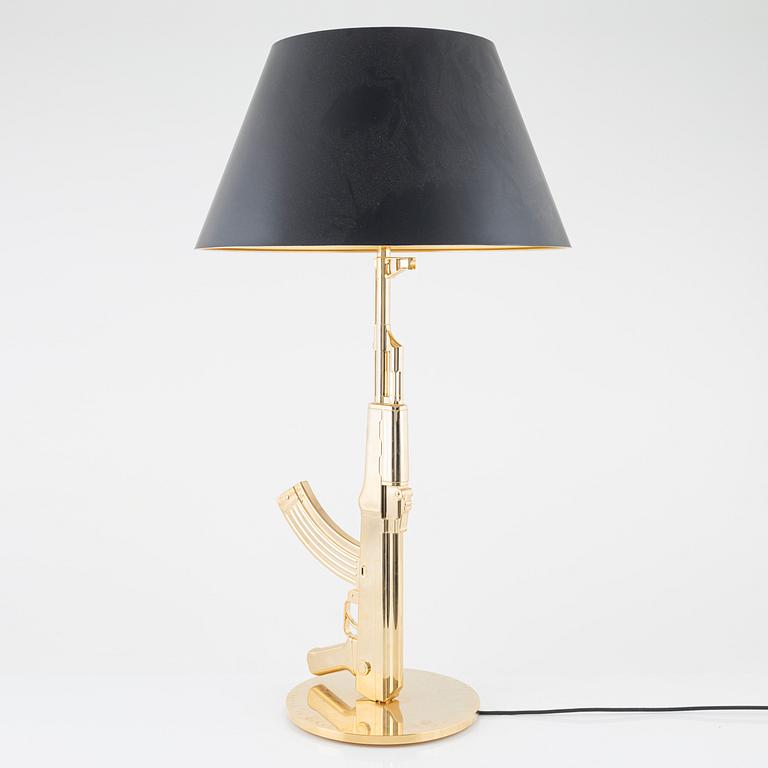 Philippe Starck, a 'Table Gun' table lamp, Flos, Italy, 21st century.