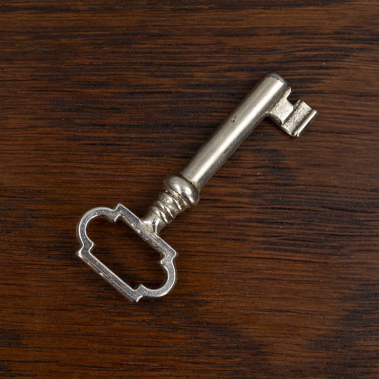 A sideboard, 1920s/30s.