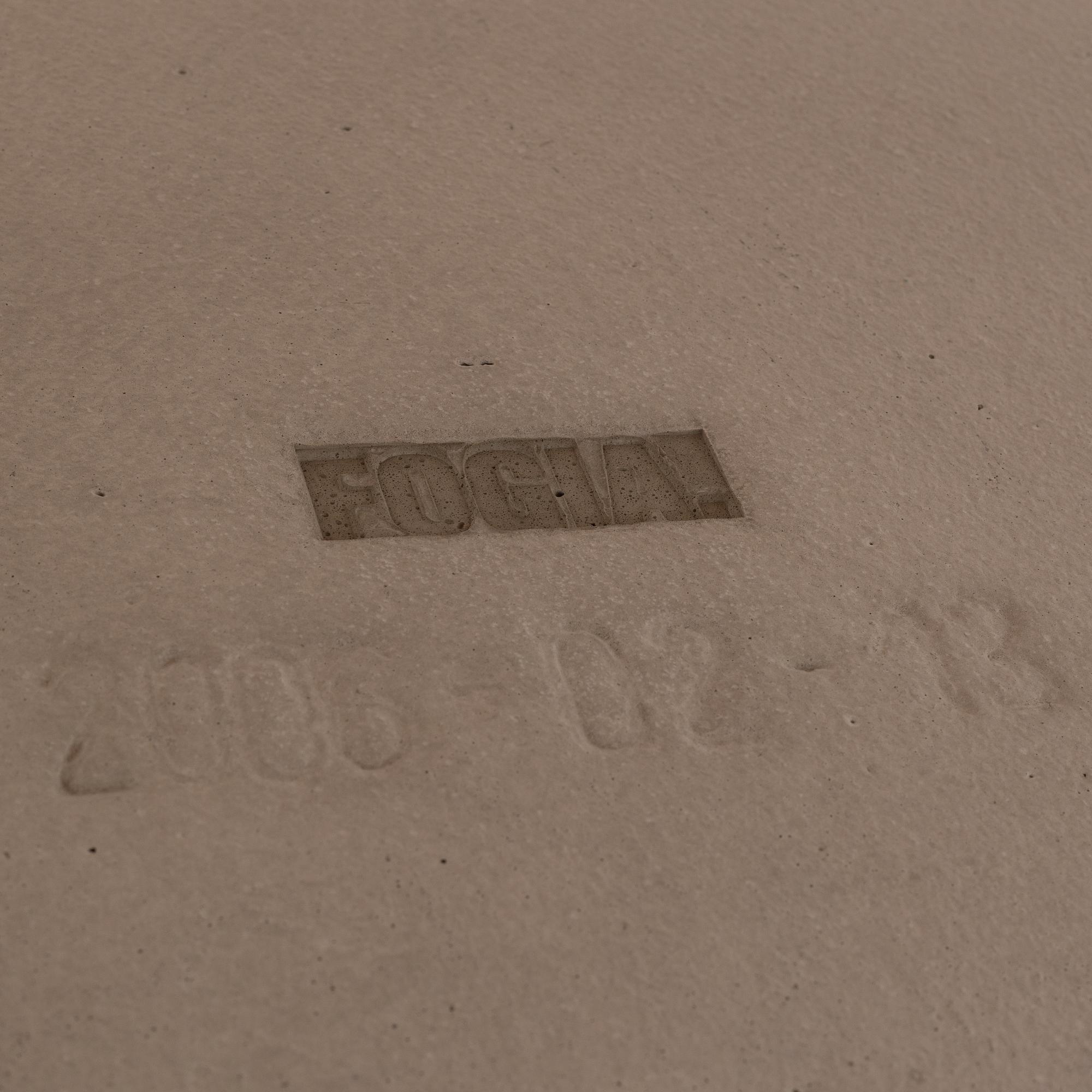Anika Reuterswärd, soffbord "Bas 2", 2006.