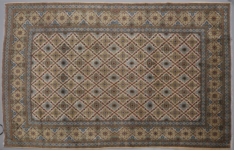 MATTA, troligen Keshan, old, 372 x 254 cm.