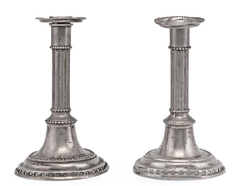 A PAIR OF CANDLEHOLDERS.