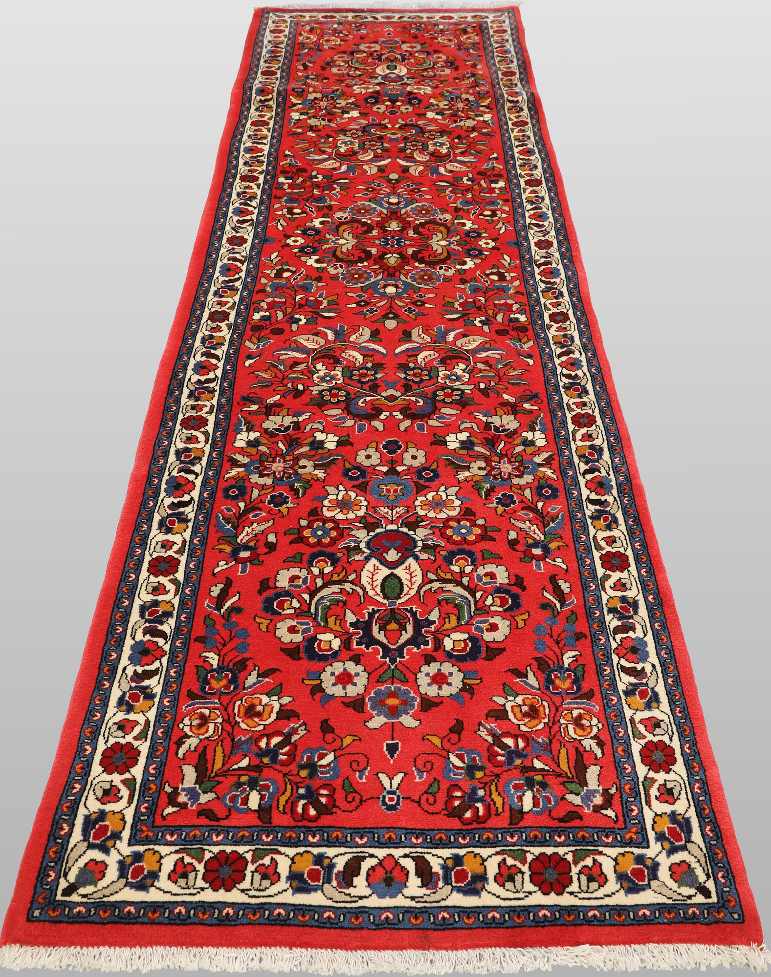 Gallerimatta, Saruk, 310 x 84 cm.