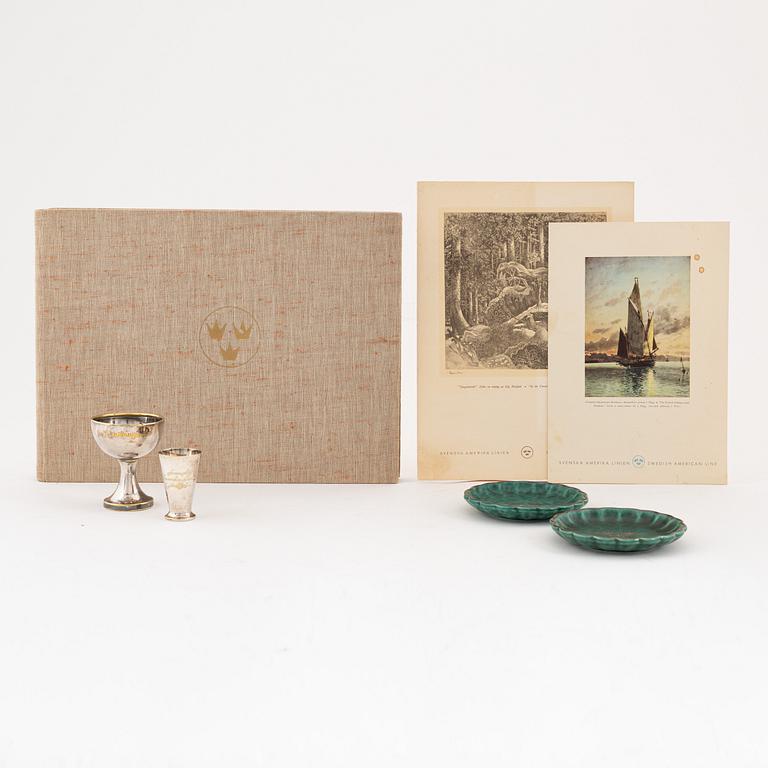 Eight parts memorabilia from the Swedish American Line.