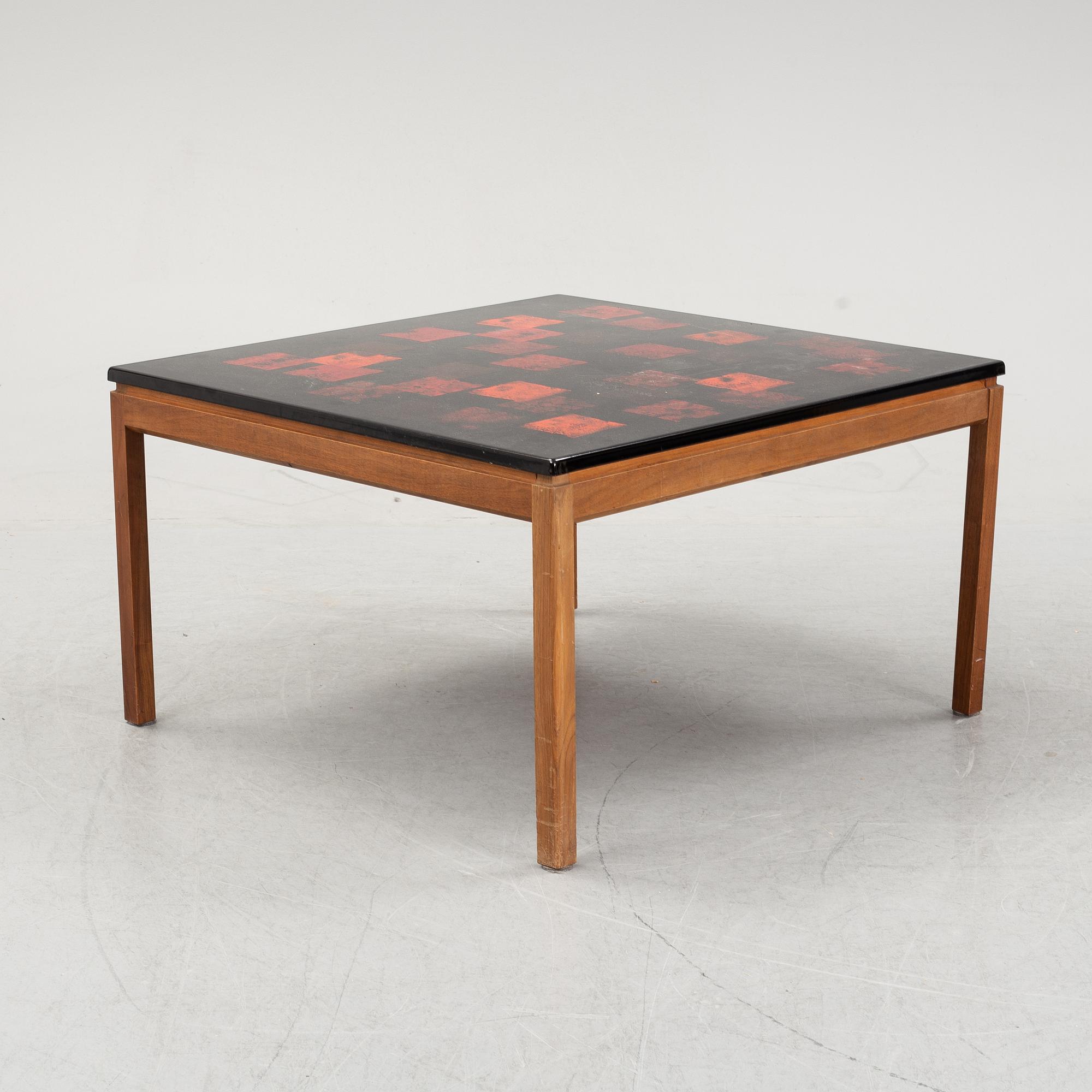 DAVID ROSÉN/ALGOT TÖRNEMAN, soffbord "579-112", bordsskiva "Röd kvadrat". AB Seffle möbelfrabrik.
