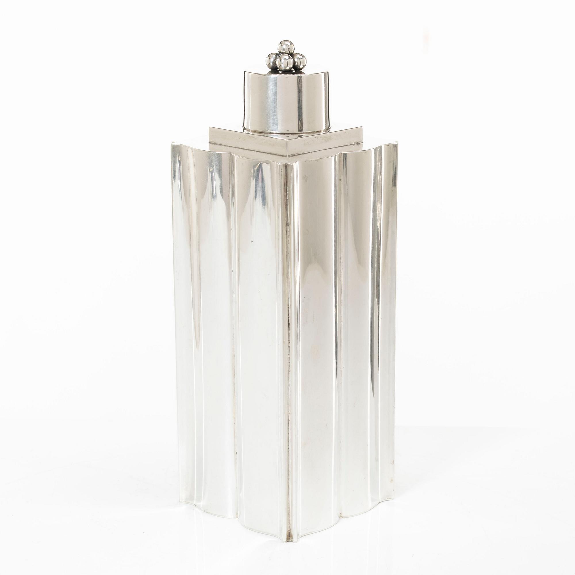 A silver shaker, TESI, Gothenburg, 1948.