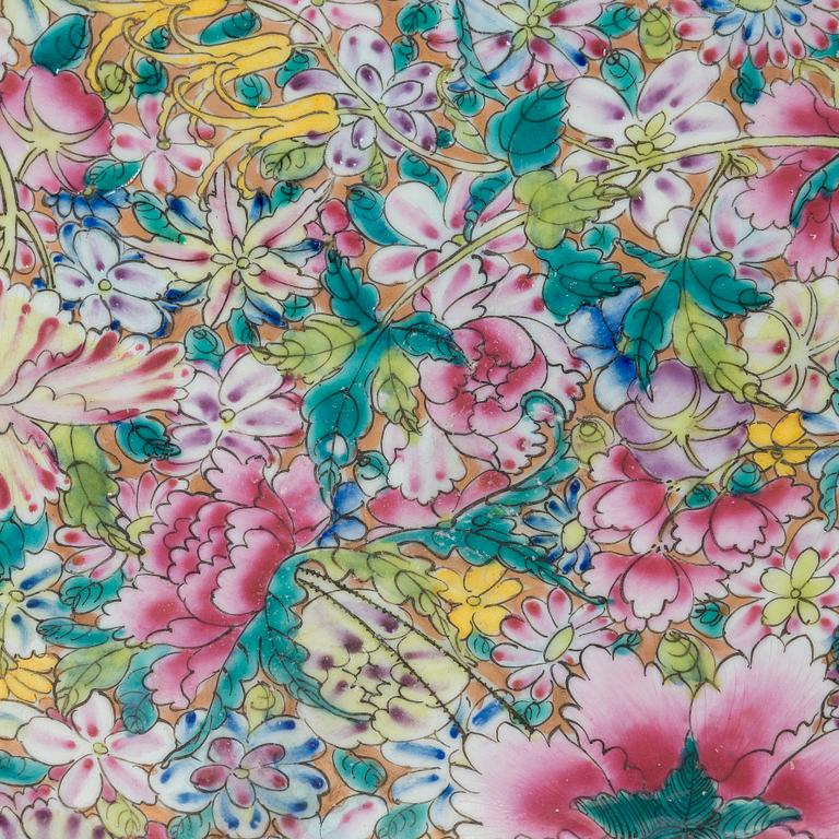 A massive Chinese famille rose 'mille fleur' dish, Republic (1912-1949).
