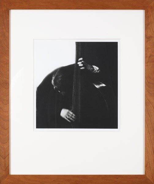 Georg Oddner, "Basist, Sverige", 1957 (The Bass-Player, Sweden).
