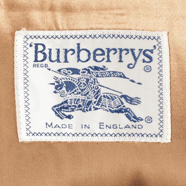 PALTÅ, Burberry.