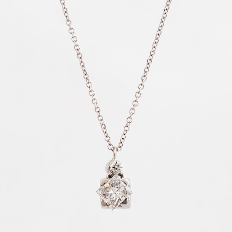 Princess and brilliant cut diamond necklace.