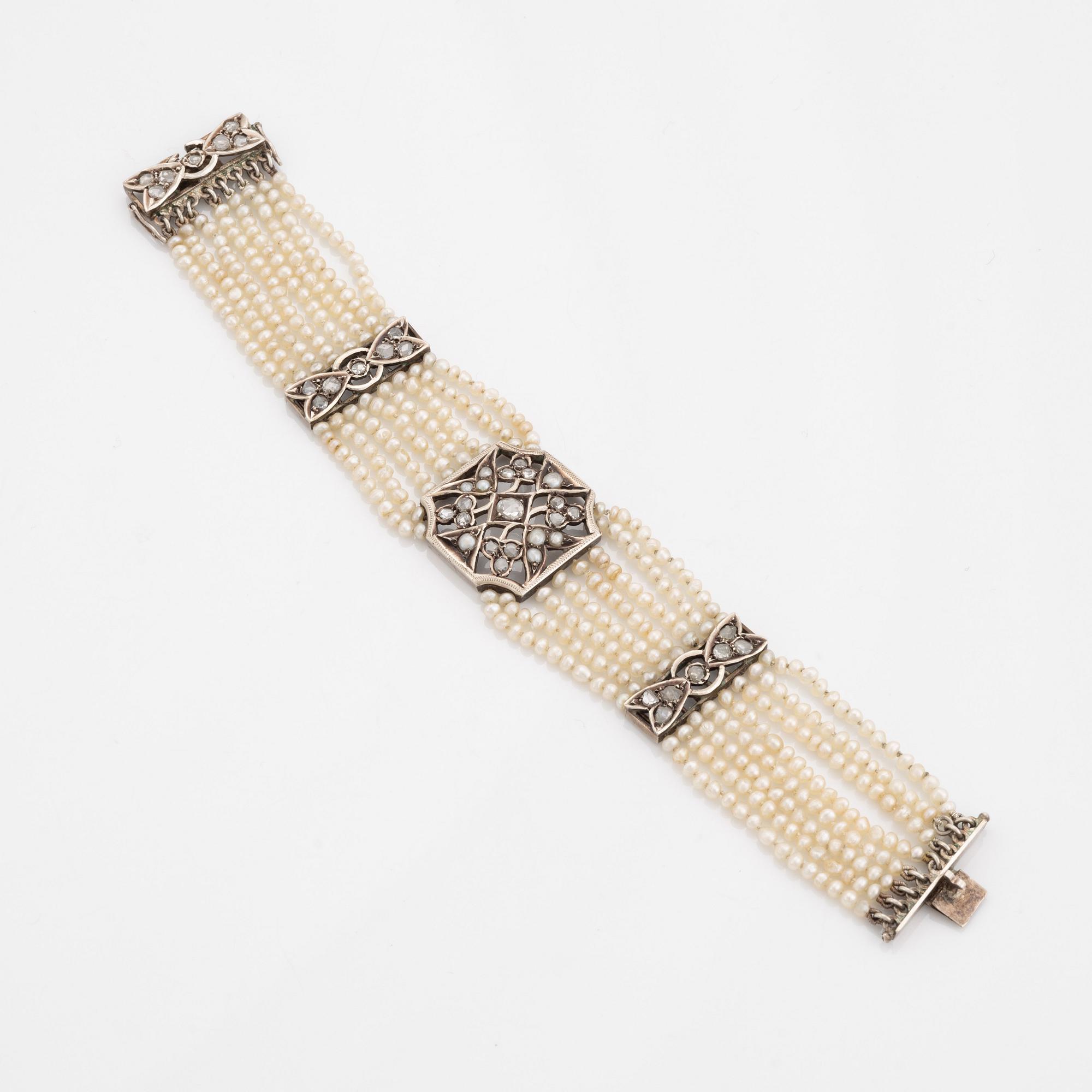 Seed pearl and rose cut diamond bracelet.