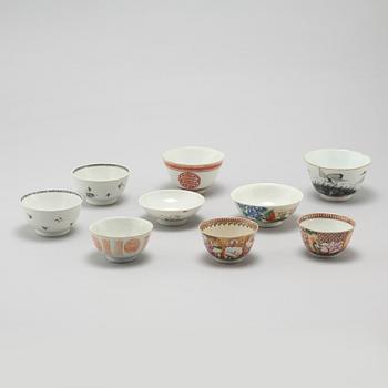 Nine Chinese porcelain cups, 18/20th Century.