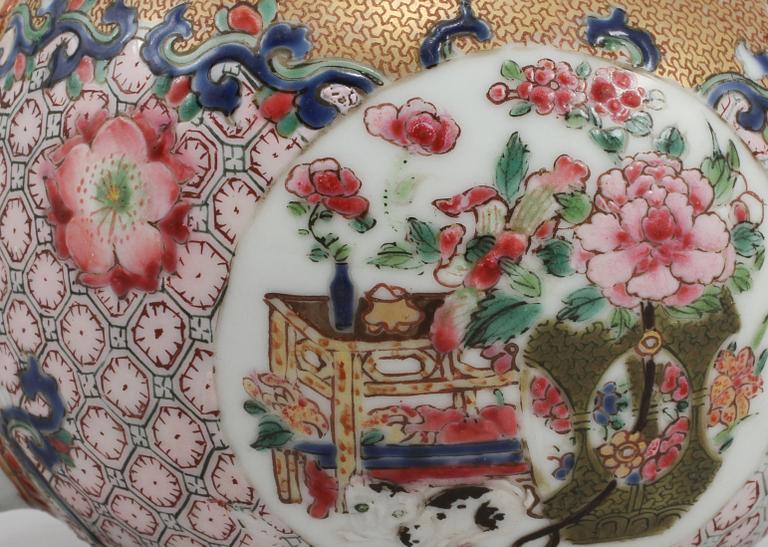 TEKANNA, porslin, Kina, 1700-tal.