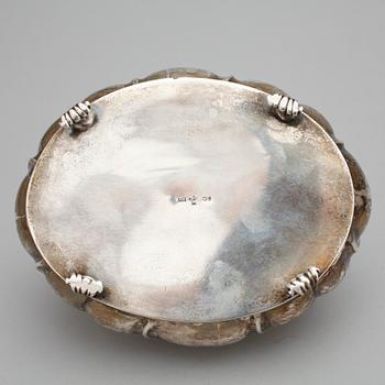 SOCKERSKRIN, silver, rokokostil, med svenska importstämplar, 1900-talets första hälft. Vikt ca 348 gram.