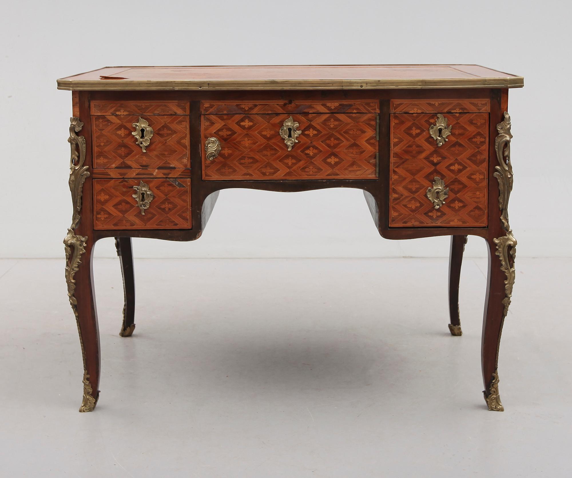 SKRIVBORD, Frankrike, sent 1700-tal.