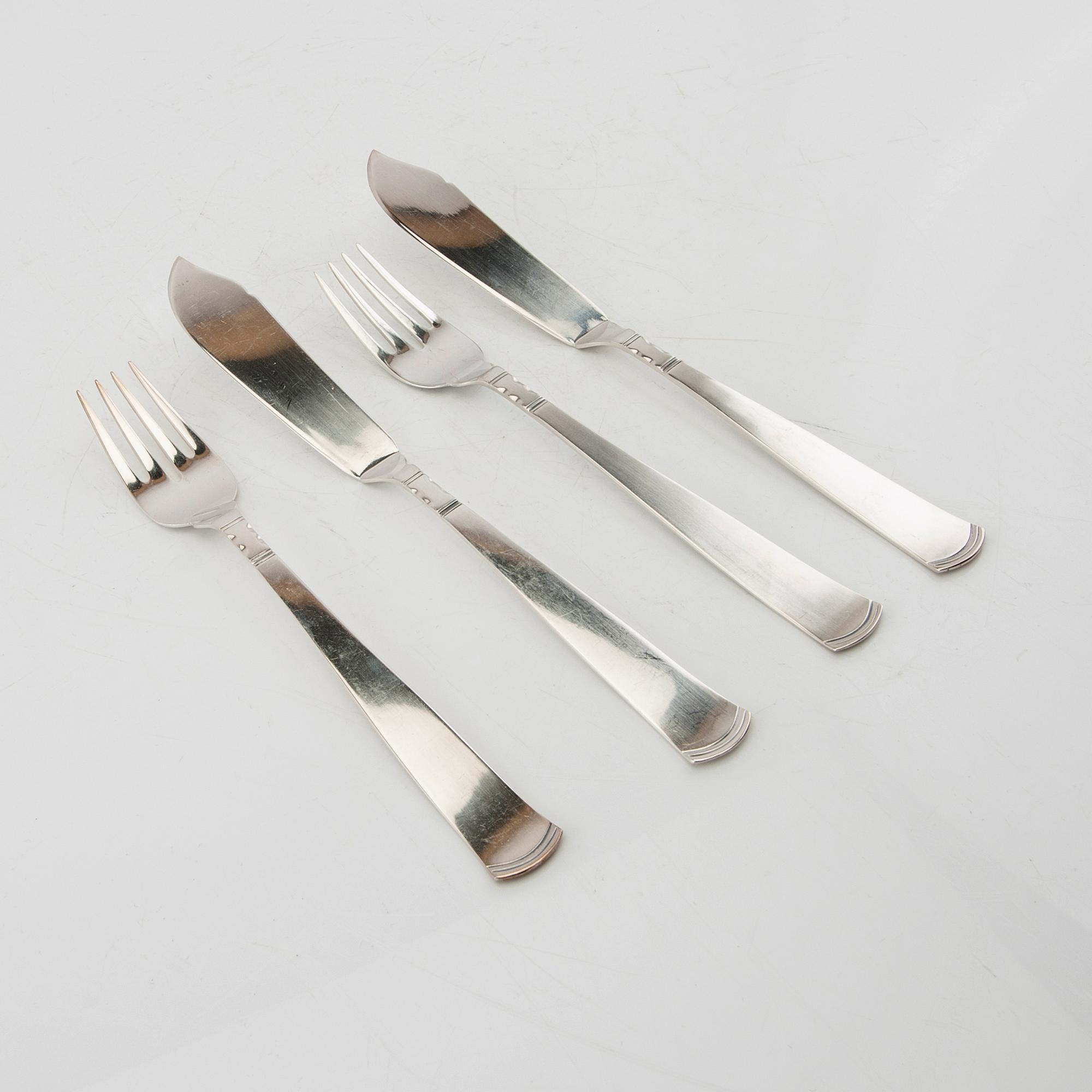 Jacob Ängman, fiskbestick 24 dlr "Rosenholm" silver GAB Stockholm 1980.