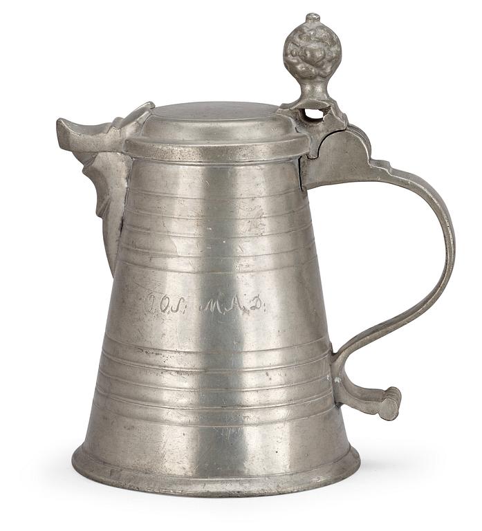 A pewter tankard by A. Hedenbom, Örebro 1761.