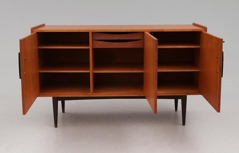 SIDEBOARD, 1900-talets andra hälft.